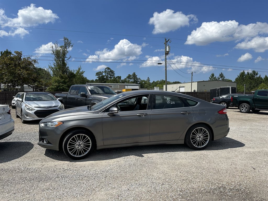 2013 Ford Fusion SE
