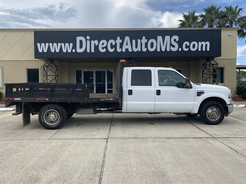 2009 Ford F-350 Super Duty Chassis Cab XL's photo